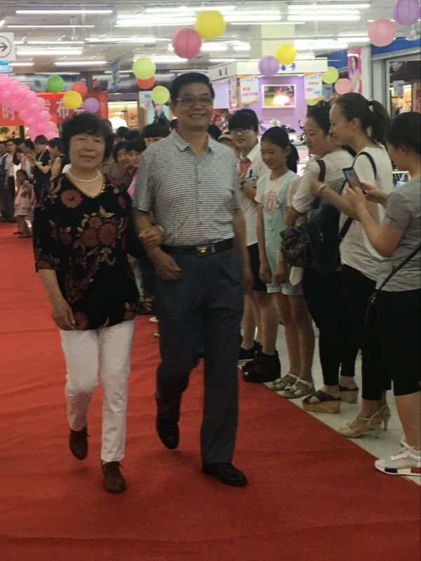 回顾精彩现场 | 2016五马新时代首届感恩父爱时装发布会落幕！