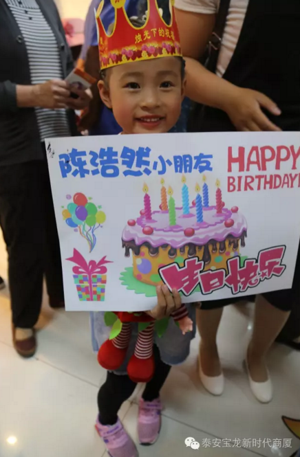 【宝龙新时代 | 小小模特秀取得圆满成功】一大波萌娃占领宝龙新时代商厦